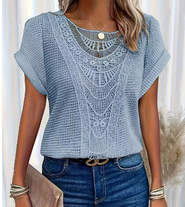 T-shirt ethnique ajouré d'été