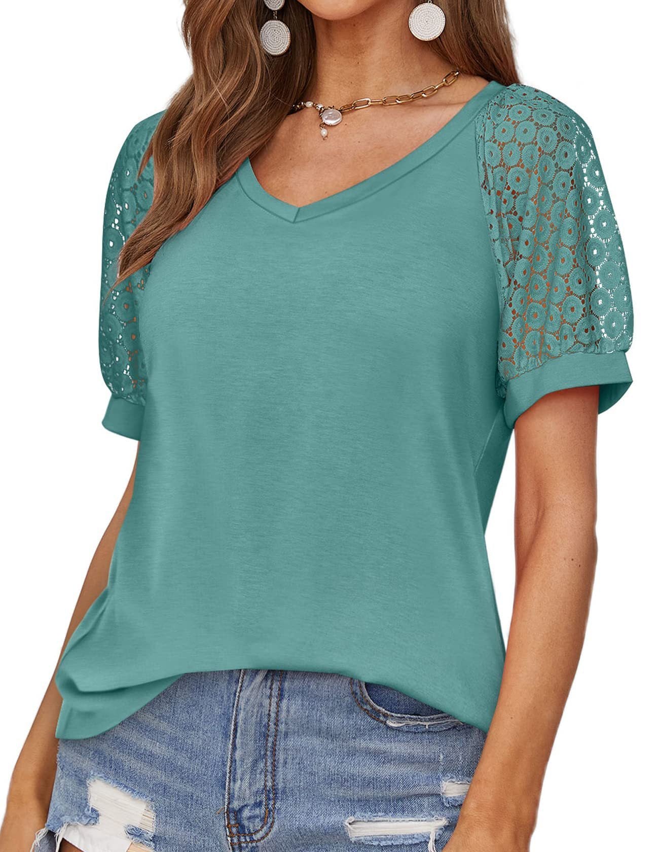 T-shirt dentelle col V
