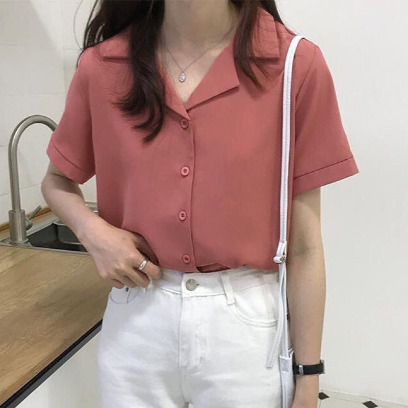 Blouse blanche col V en chiffon